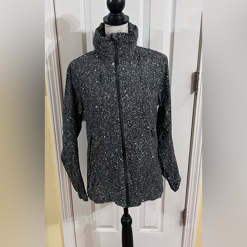 Lululemon Here To Move Jacket - Picture 5 of 13
